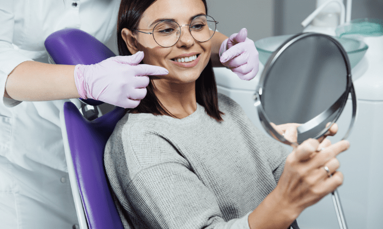 Veneers and dental bonding are two popular cosmetic dentistry options. Each offers unique benefits and drawbacks.